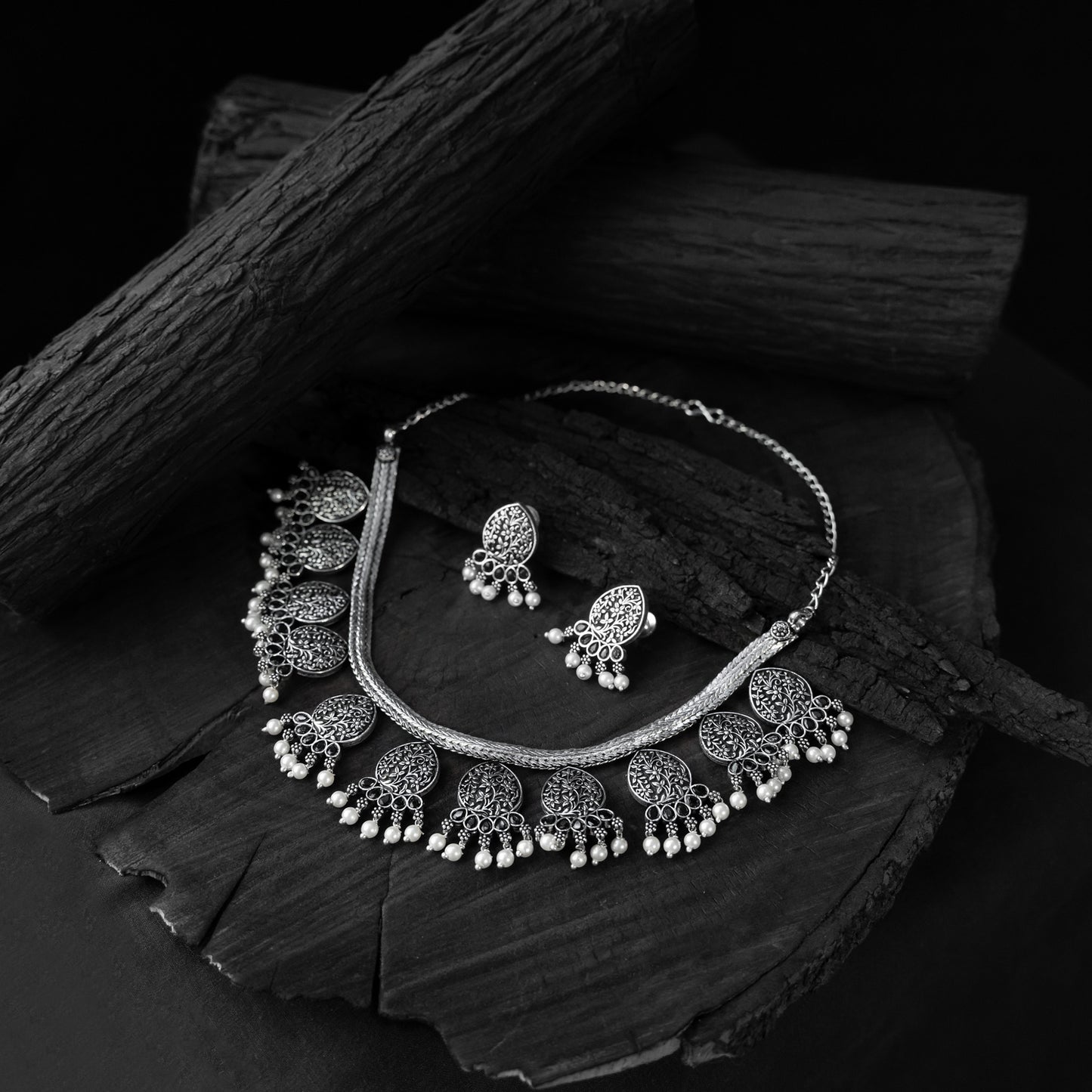 Black Floral Saanjh Bela Oxidised Necklace Set