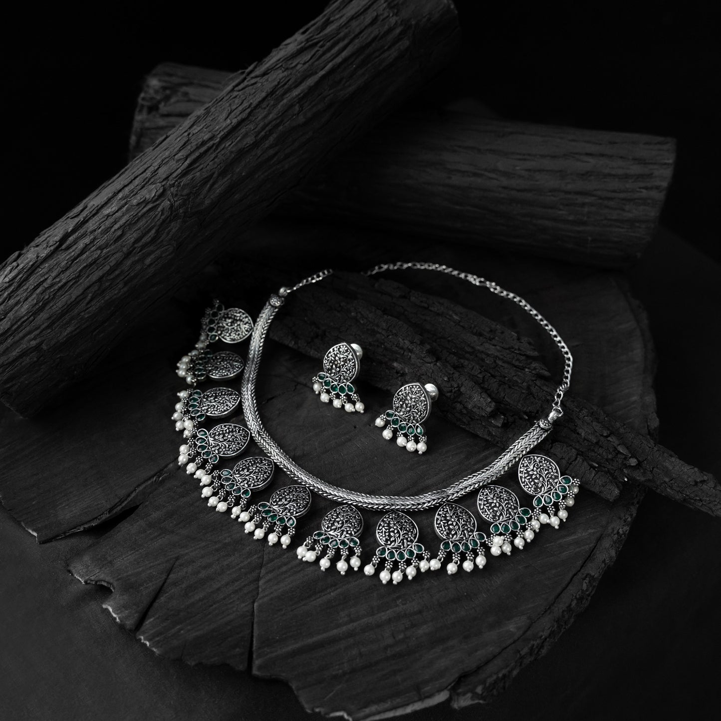 Green Floral Saanjh Bela Oxidised Necklace Set