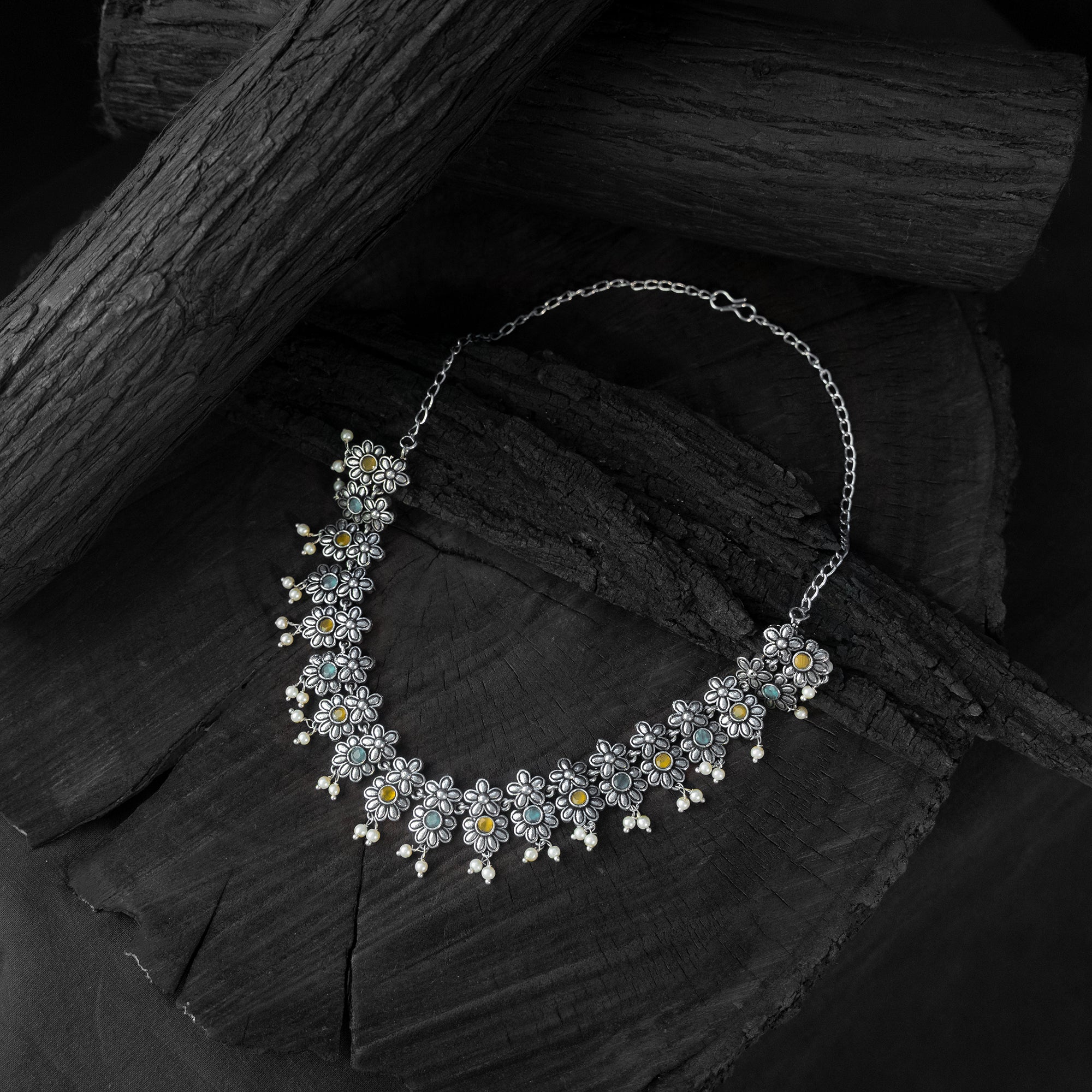 Saanjh Bela Green & Yellow Flower Oxidised Necklace Set