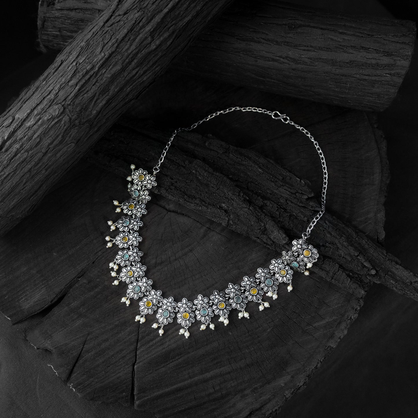 Saanjh Bela Green & Yellow Flower Oxidised Necklace Set