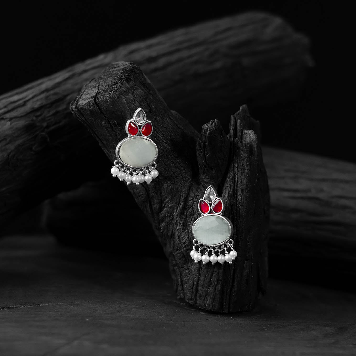 Saanjh Bela Red & White Leaf Motif Oxidised Earrings