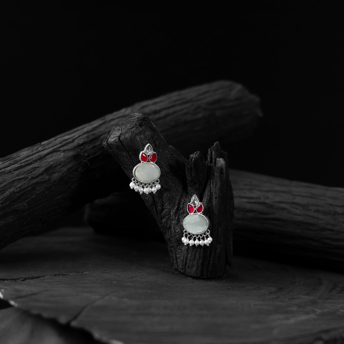 Saanjh Bela Red & White Leaf Motif Oxidised Earrings
