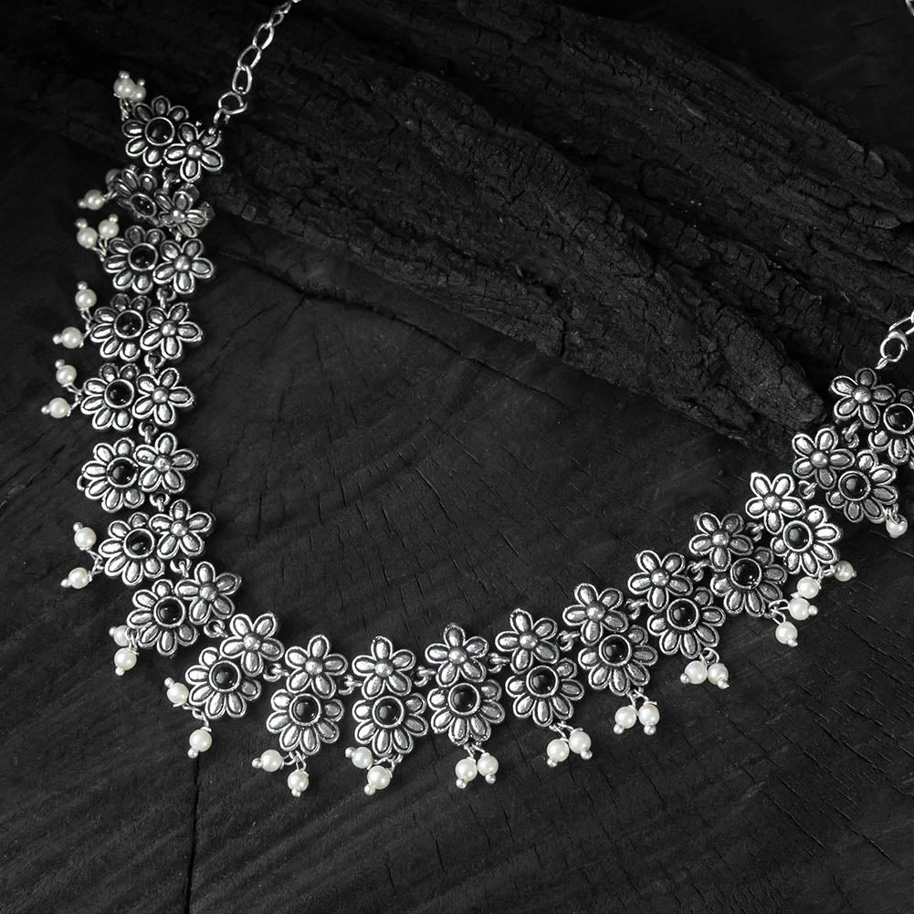 Saanjh Bela Black Flower Oxidised Necklace Set