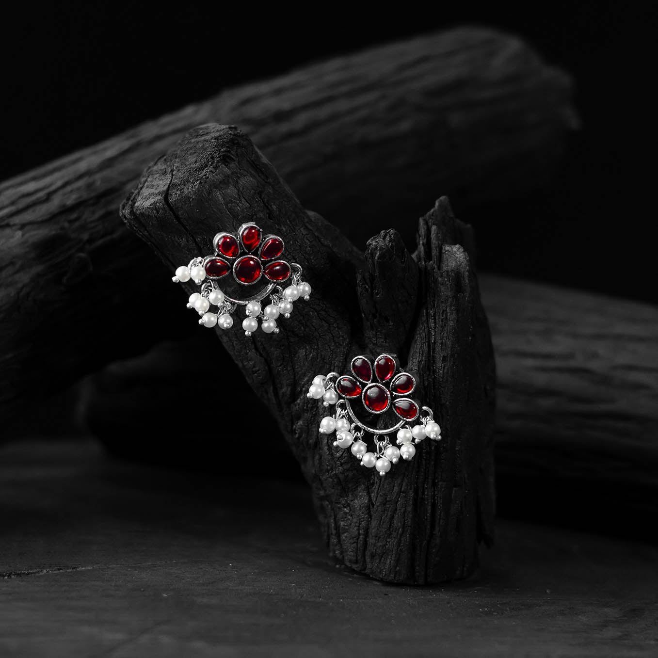 Saanjh Bela Red Bloom Oxidised Earrings