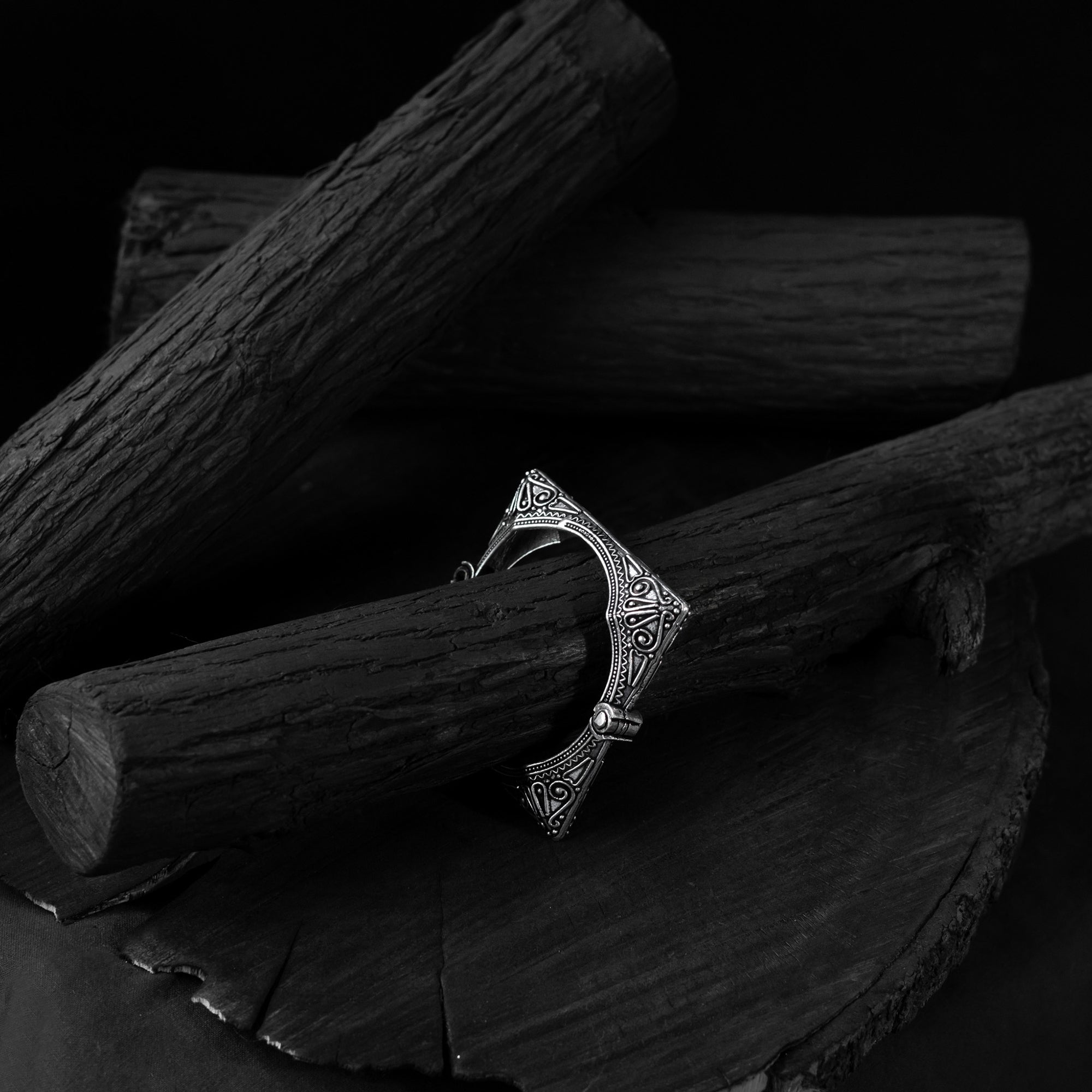 Square Saanjh Bela Oxidised Bangle