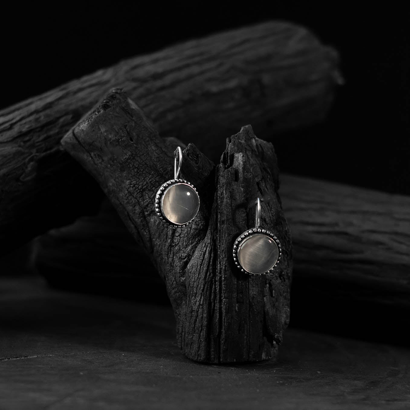Saanjh Bela Light Grey Stone Oxidised Drop Earrings