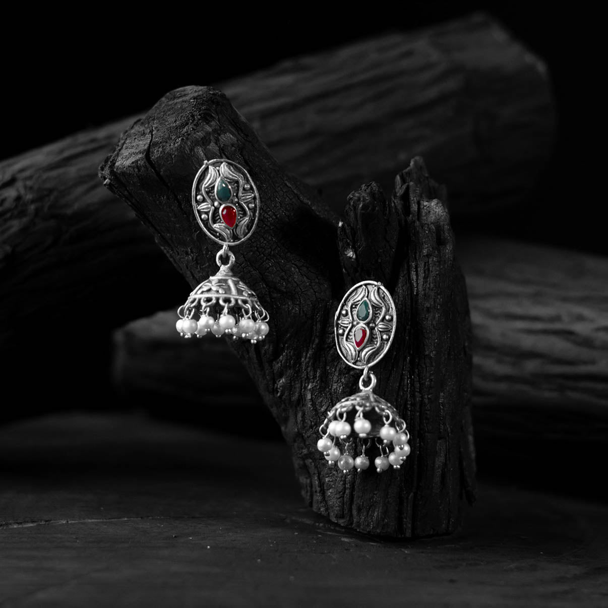 Saanjh Bela Green & Red Oxidised Jhumka Earrings