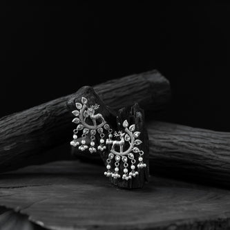 Saanjh Bela Deer Oxidised Earrings