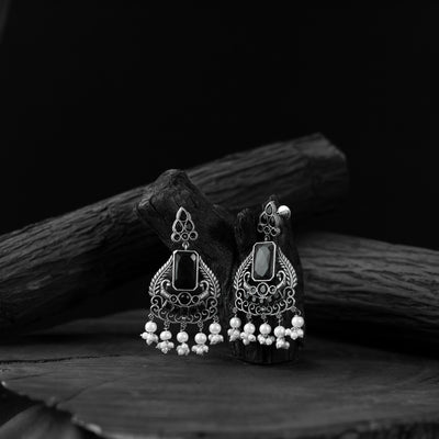 Black Swan Saanjh Bela Oxidised Earrings