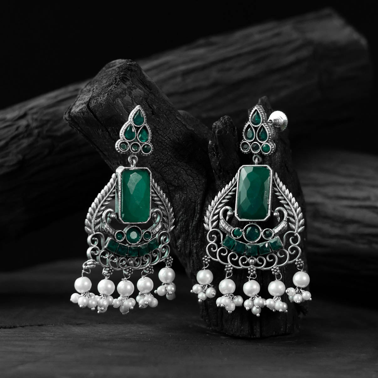 Green Swan Saanjh Bela Oxidised Earrings
