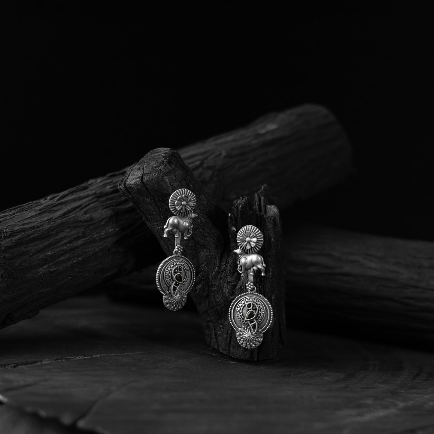 Saanjh Bela Bloom & Nandi Black Oxidised Earrings