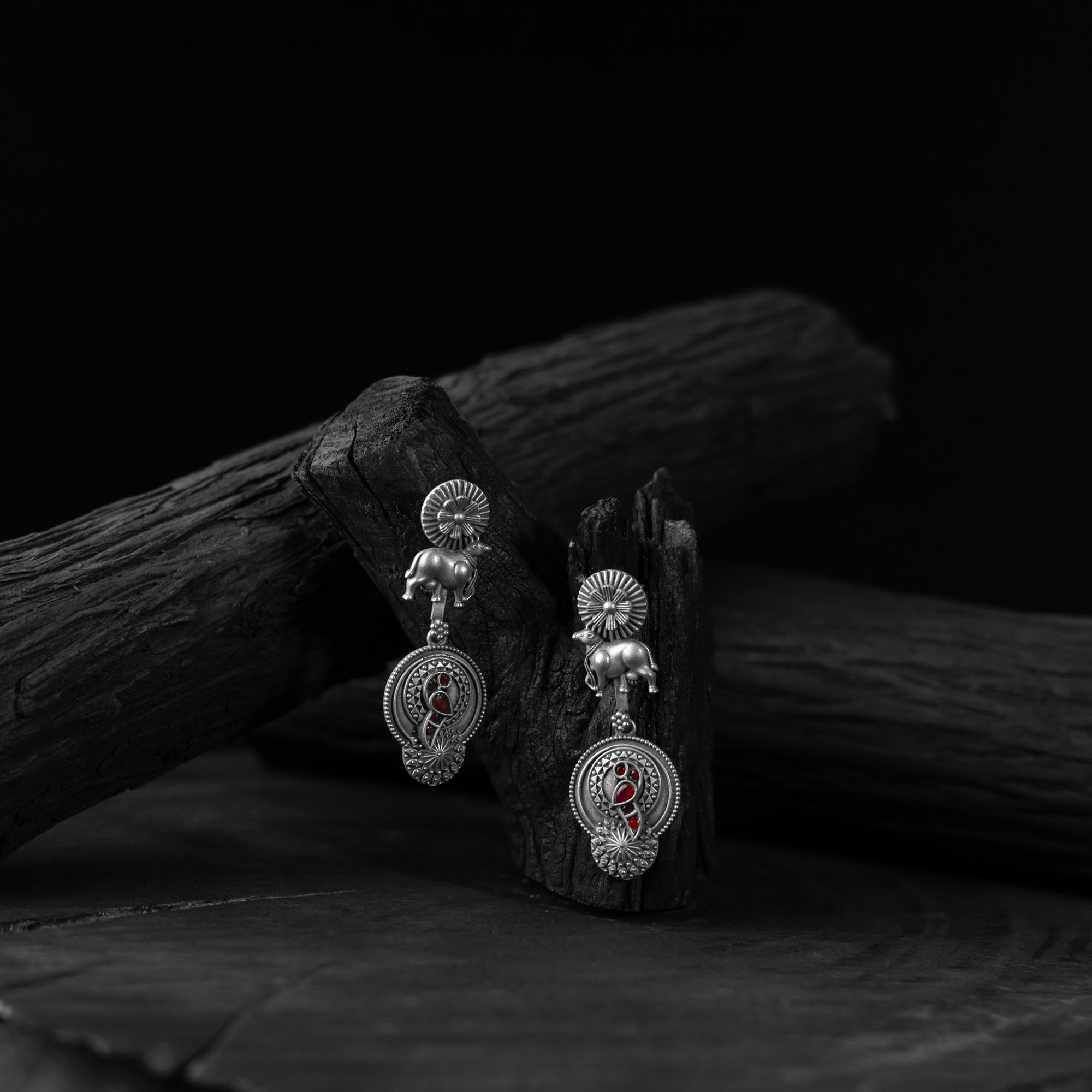 Red Saanjh Bela Bloom & Nandi Oxidised Earrings