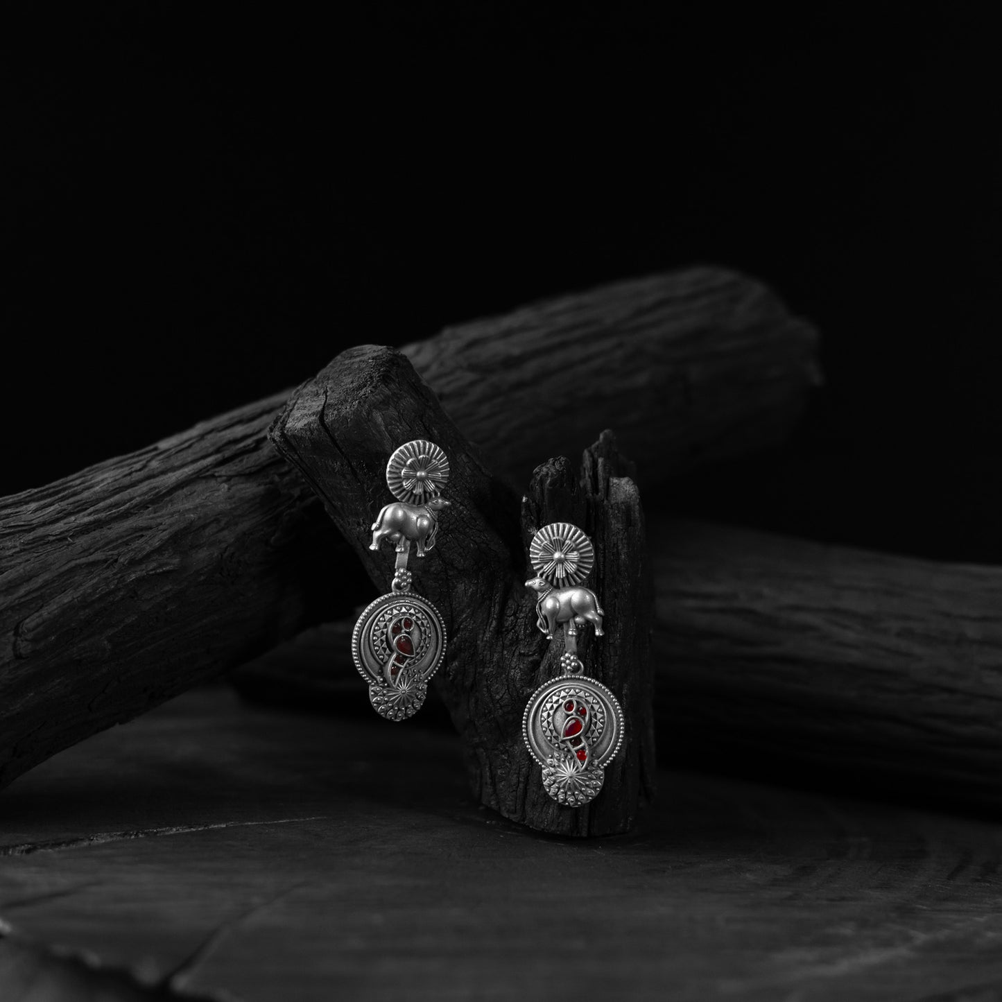Red Saanjh Bela Bloom & Nandi Oxidised Earrings
