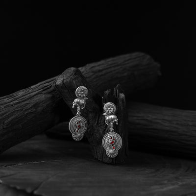 Red Saanjh Bela Bloom & Nandi Oxidised Earrings