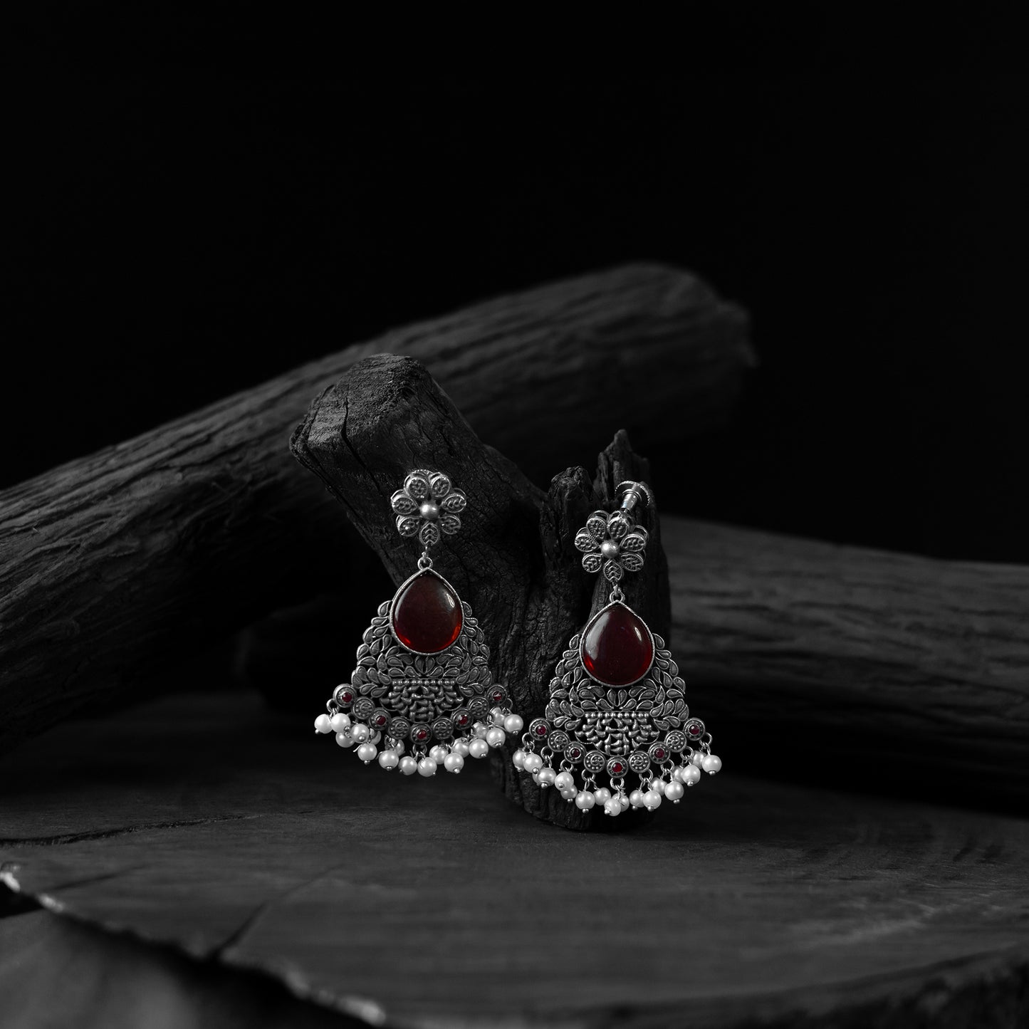Saanjh Bela Red Flower Oxidised Earrings