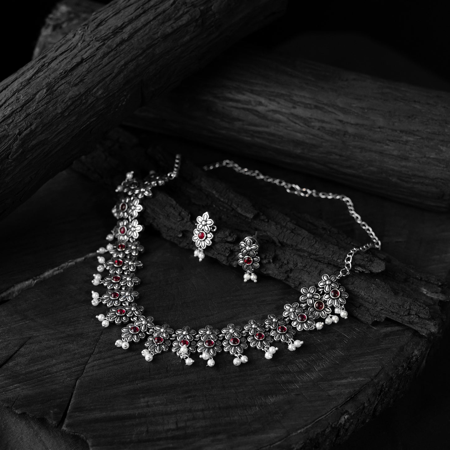 Red Saanjh Bela Flower Oxidised Necklace Set