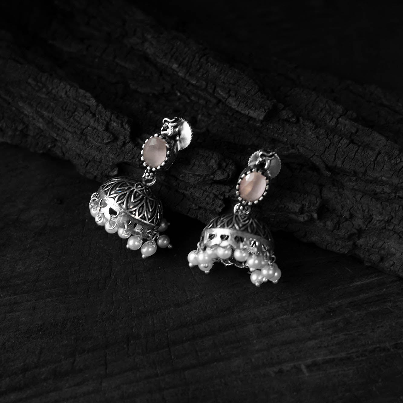 Saanjh Bela Pink Oval Oxidised Necklace Set
