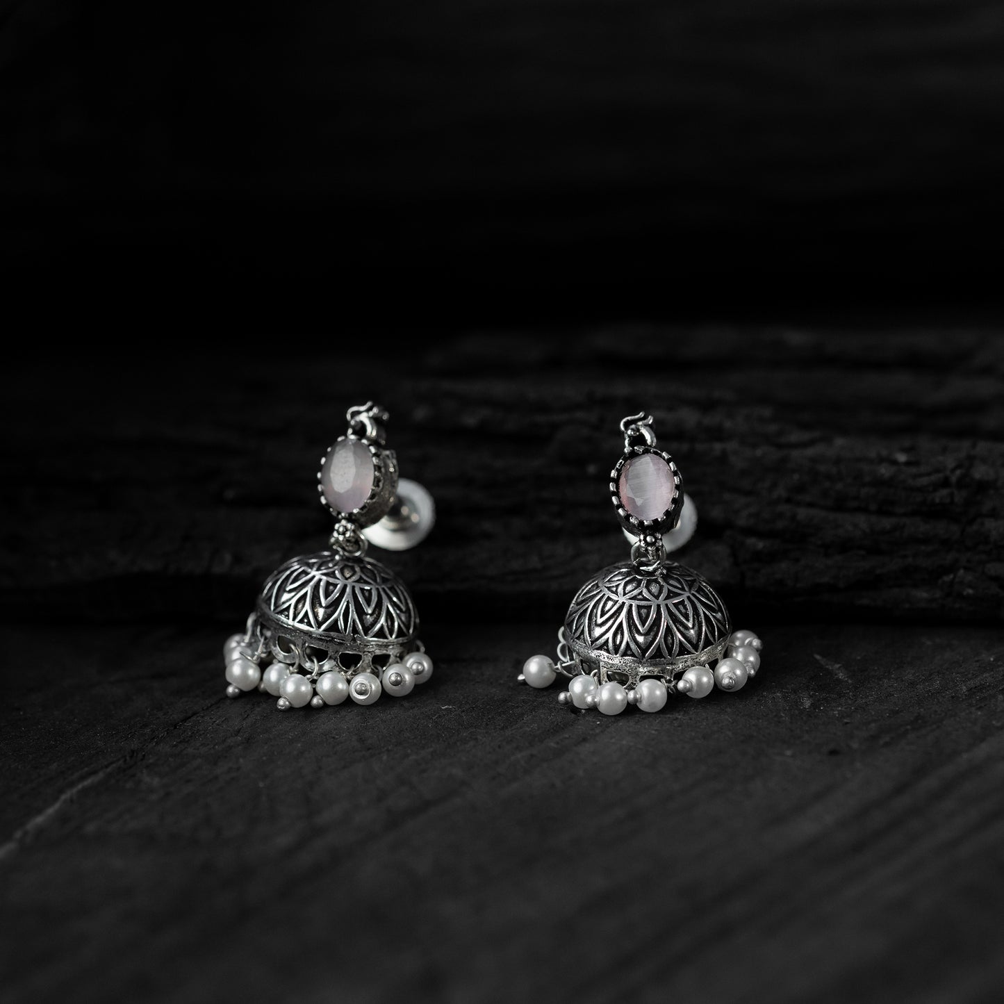 Saanjh Bela Pink & Green Oval Oxidised Necklace Set