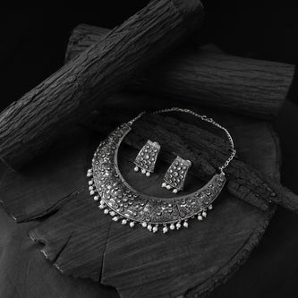 Saanjh Bela Crystal Floral Oxidised Necklace Set
