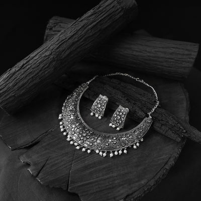 Saanjh Bela Crystal Floral Oxidised Necklace Set