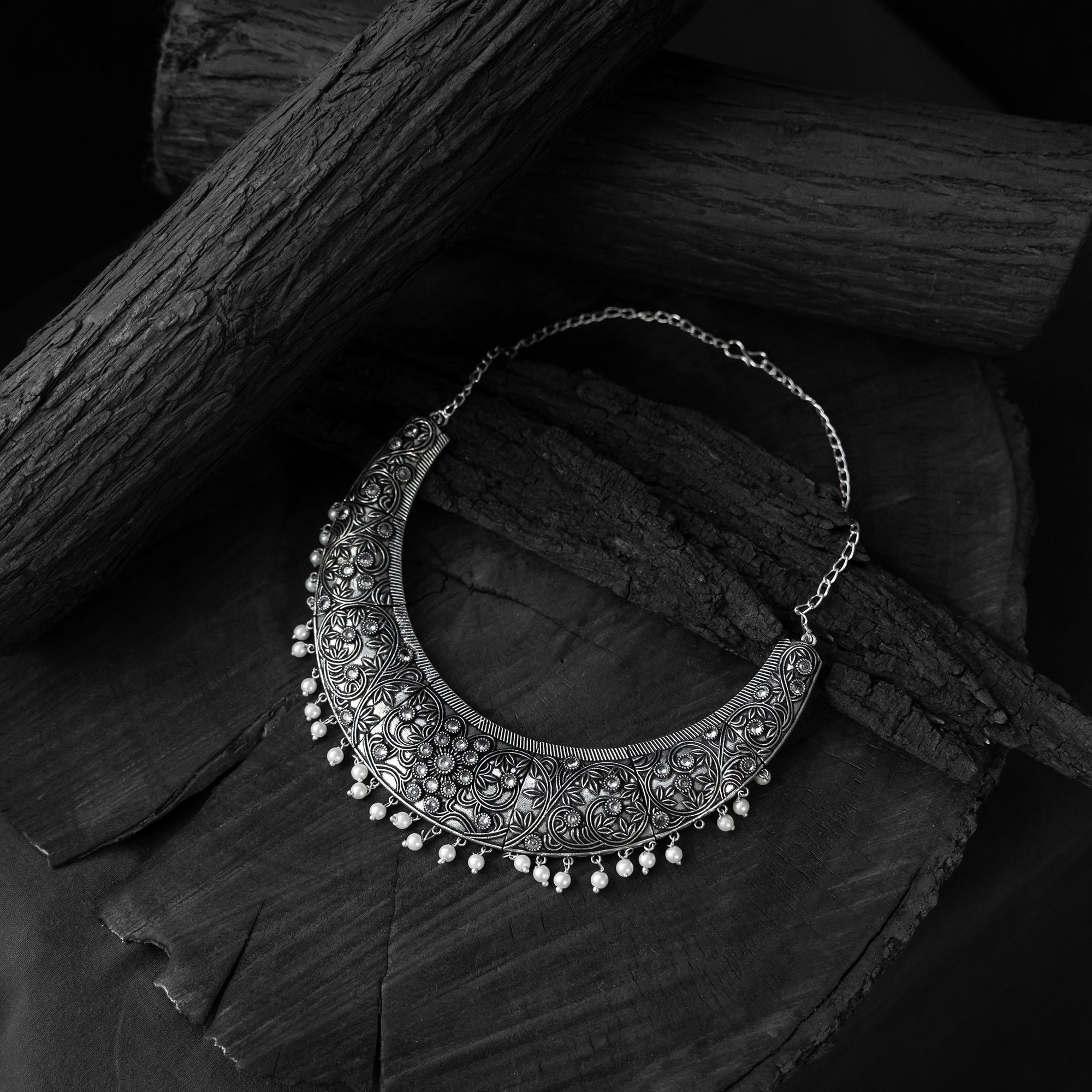 Saanjh Bela Crystal Floral Oxidised Necklace Set