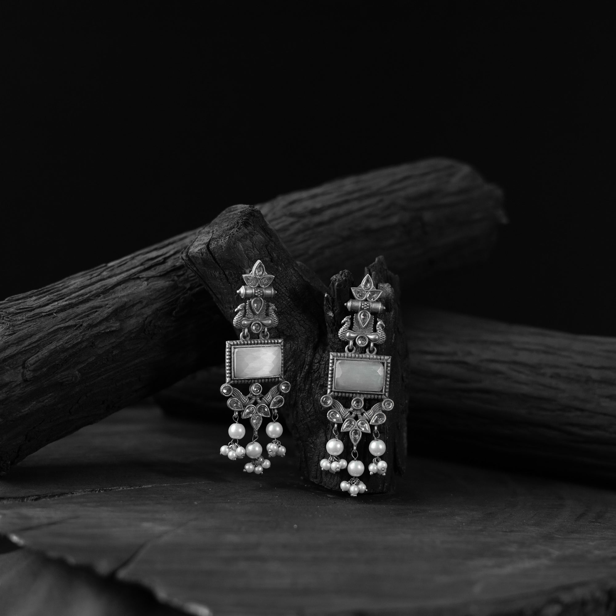 Saanjh Bela Seahorse Oxidised Earrings