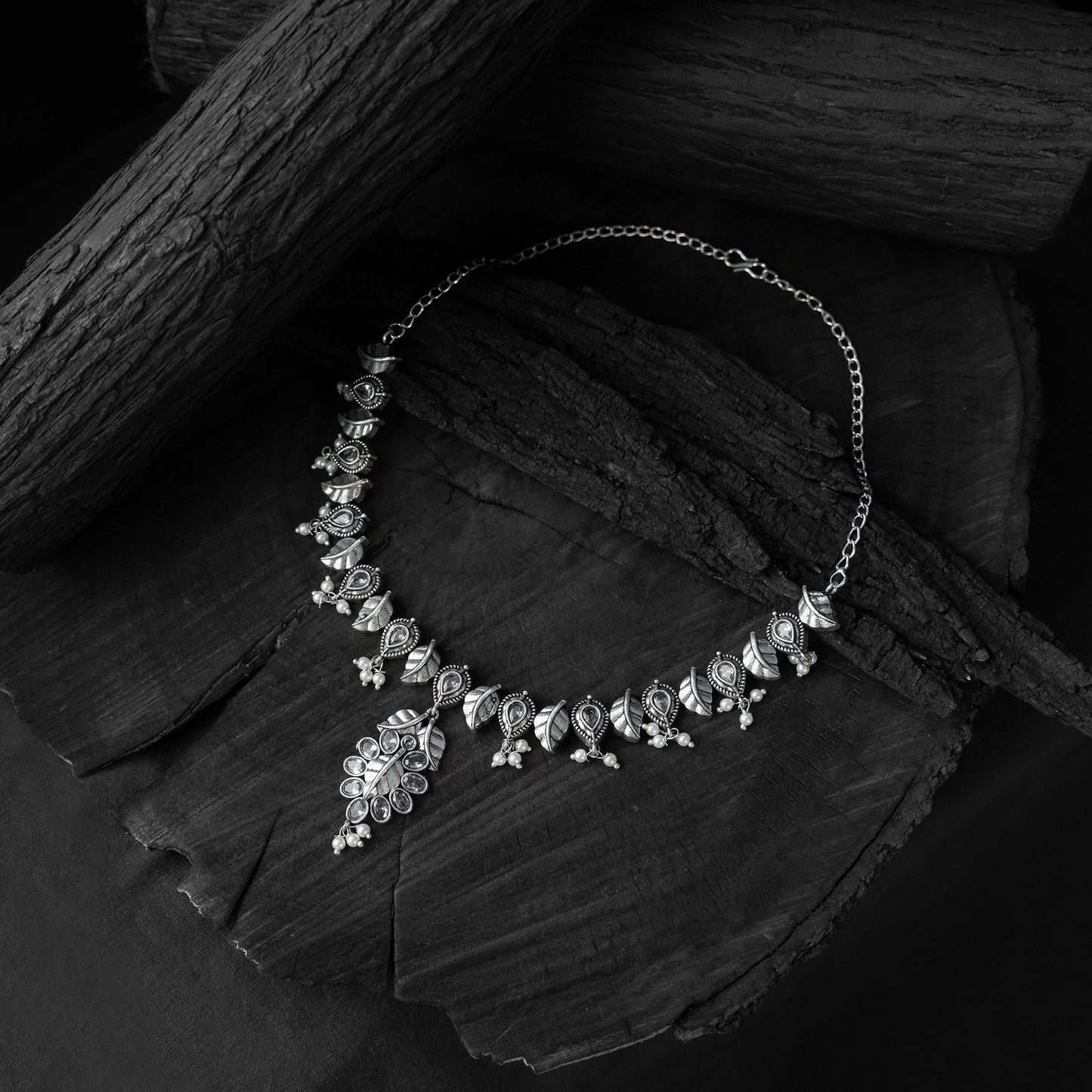 Saanjh Bela Crystal Leaves Oxidised Necklace Set